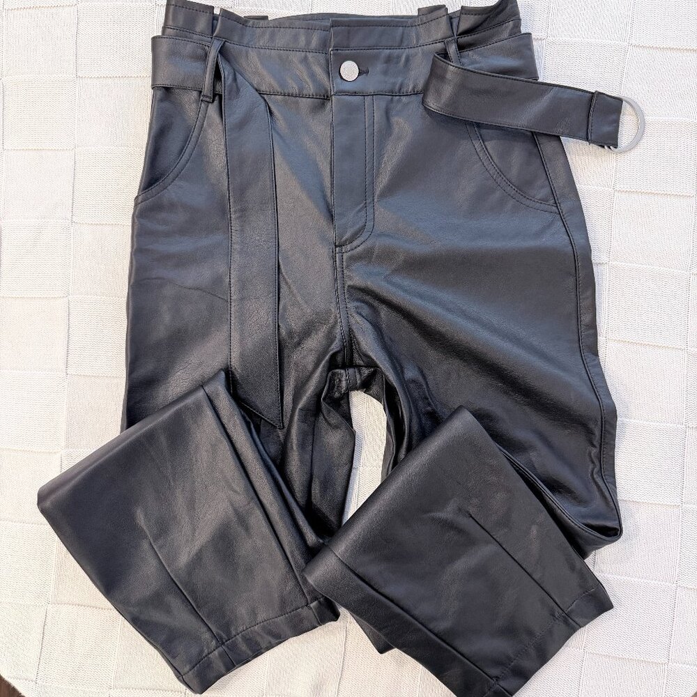 NWT Forever 21 Faux Leather High Waist Ankle Length Pants Size Small